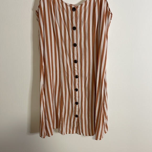 H&M Neutral Vertical Striped Shift Dress 6 Tank Button Front White Mini - Picture 3 of 12